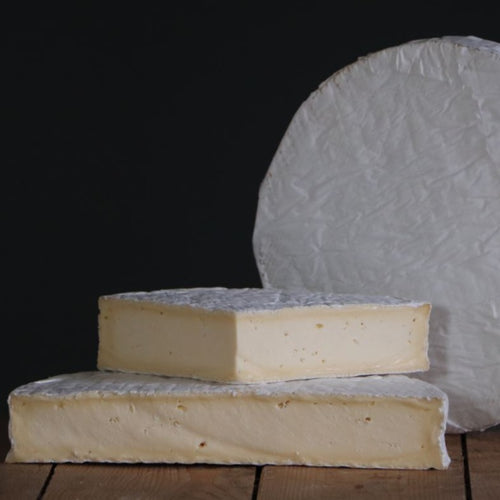 Clava Brie (per 200g piece)